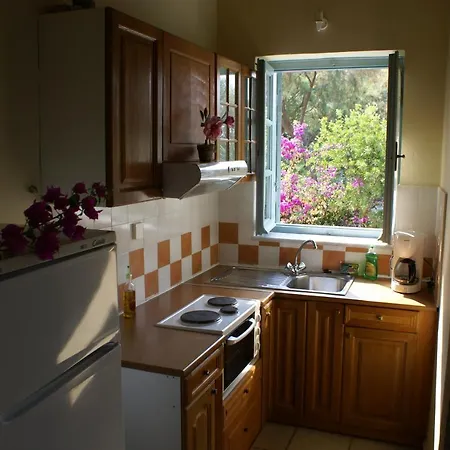 Katafigio Village Apartment *