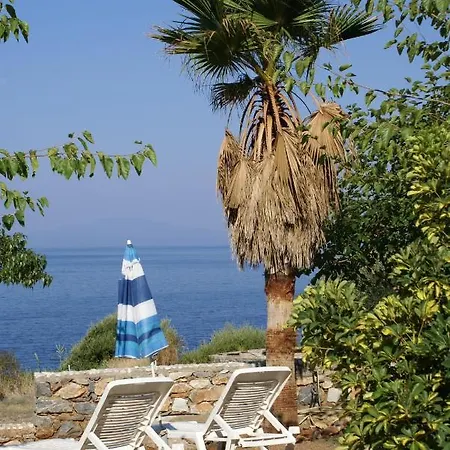 Katafigio Village Apartment *