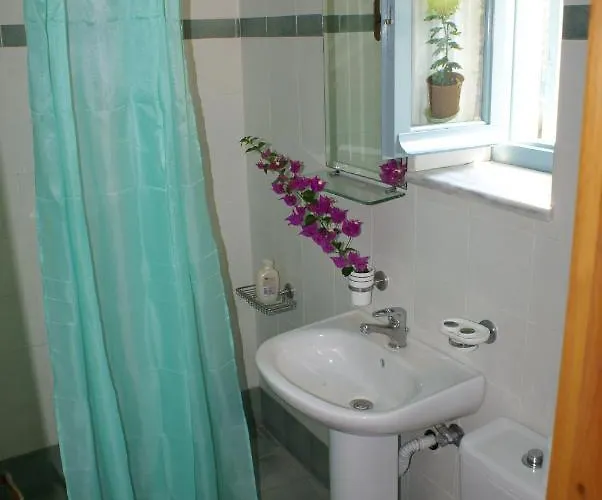 Апартаменты Katafigio Village *