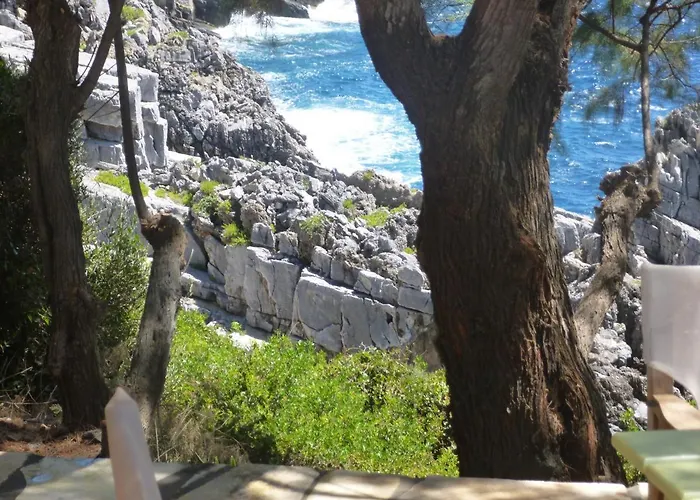 Katafigio Village Kotronion (West Mani)