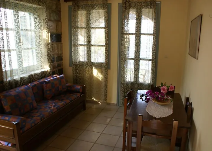 Katafigio Village * Kotronion (West Mani)