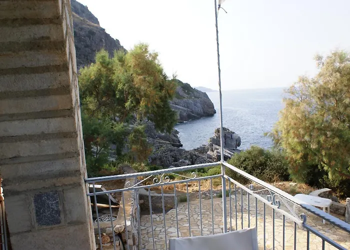 Katafigio Village Kotronion (West Mani)